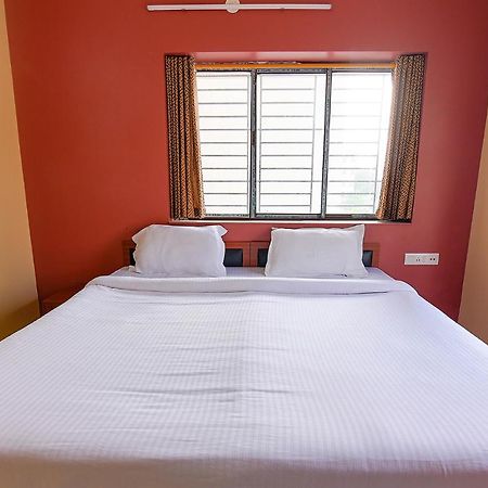 Fabhotel Amar Raj Inn โกลกาตา ภายนอก รูปภาพ